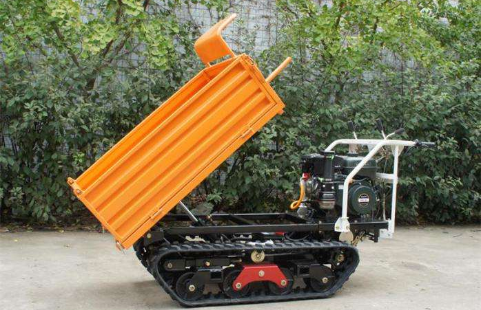 履帶運(yùn)輸車(chē)輪胎打滑怎么辦