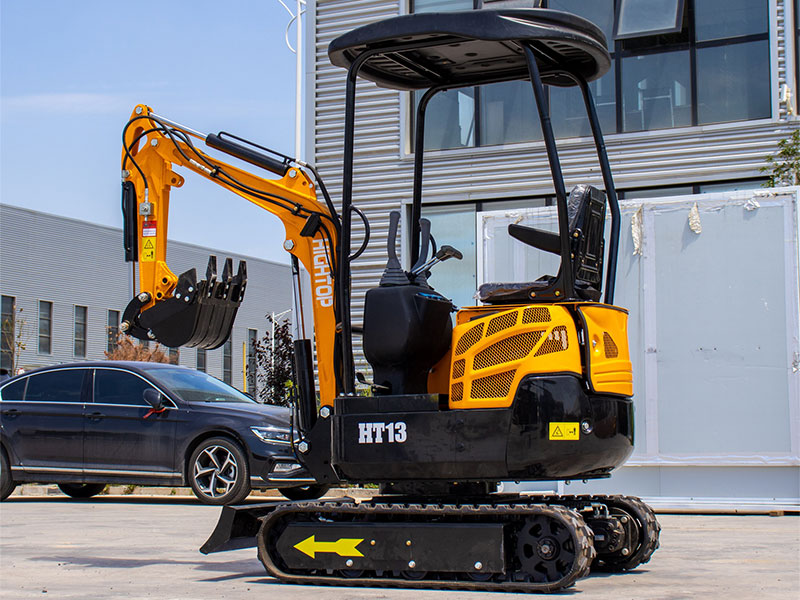 小型挖掘機機身發(fā)熱時應檢查哪些地方？